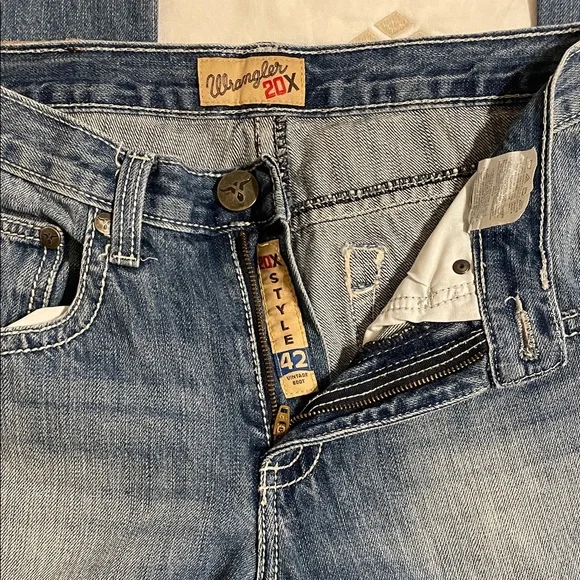 Wrangler 20X Bootcut 29x32 - Picture 2 of 4